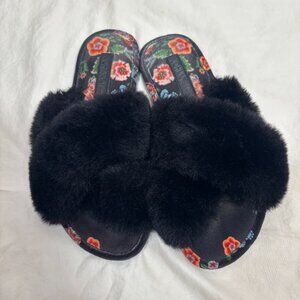 Johnny Was 8 Black Ardell X Faux Fur Slip On Multi Floral Print Slippers